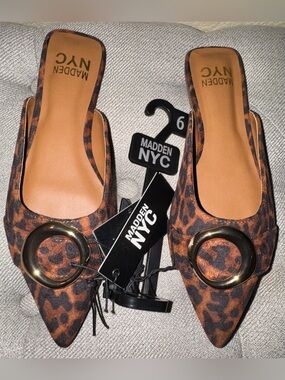 Madden NYC Women's Pointed Toe shoes, sz 6
